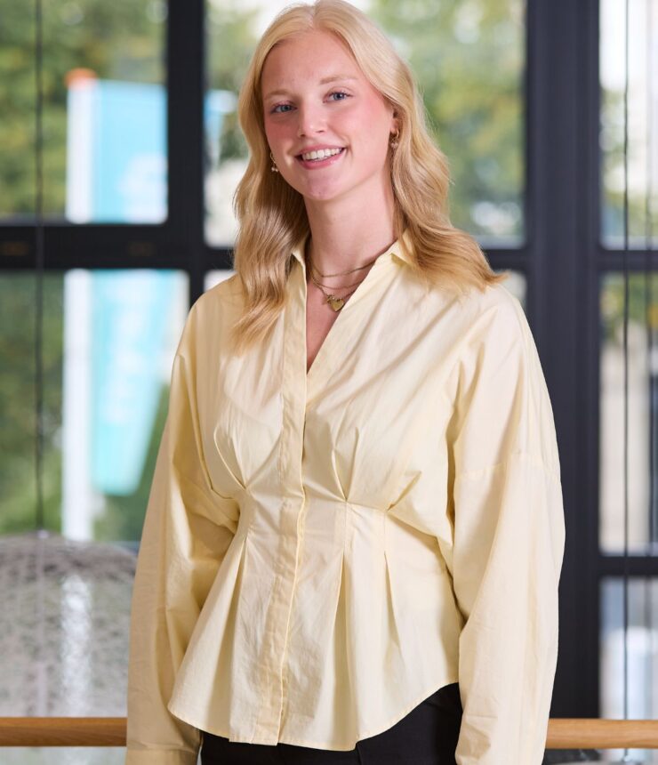 Julia van Broekhuijze
